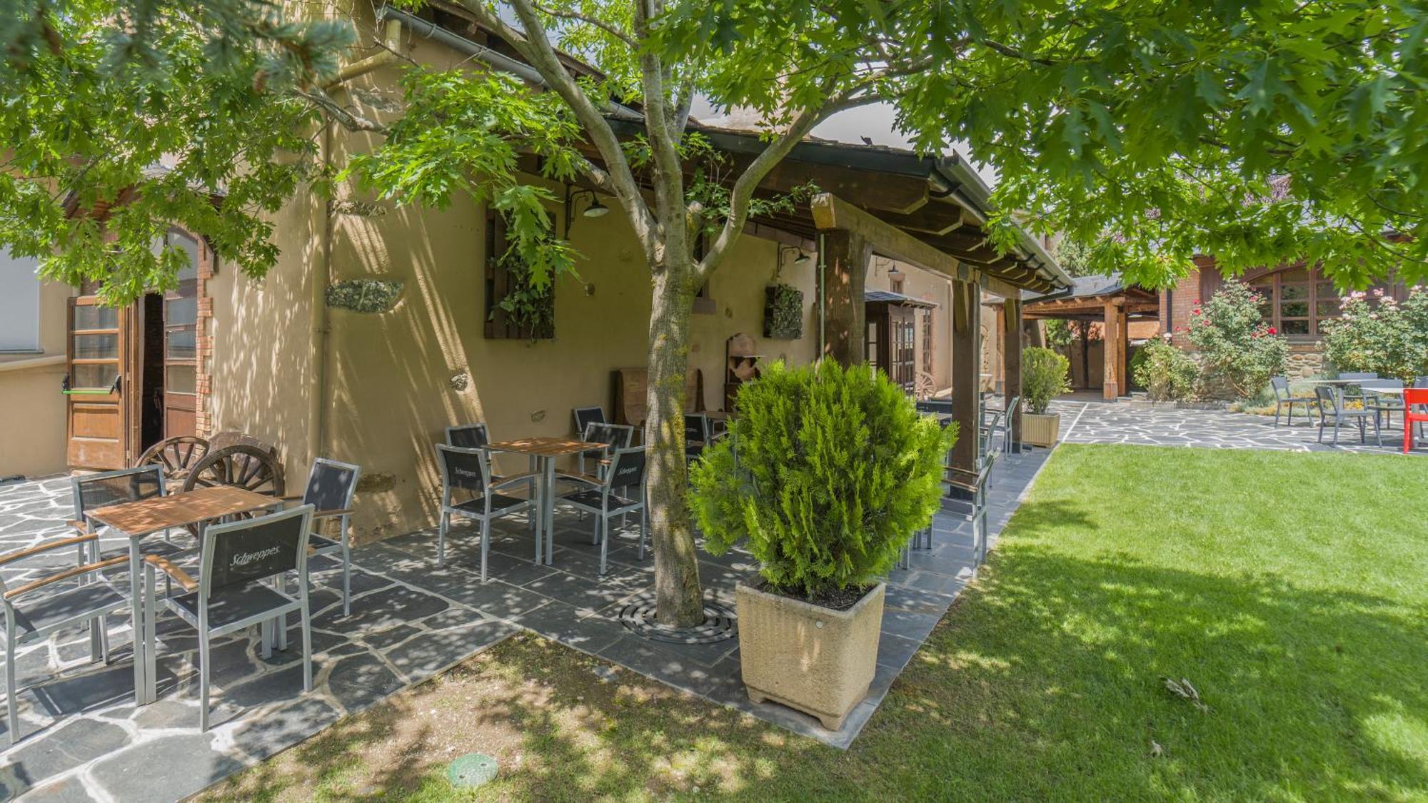 Fonda Dels Pics Hotel Escardacs Exterior foto